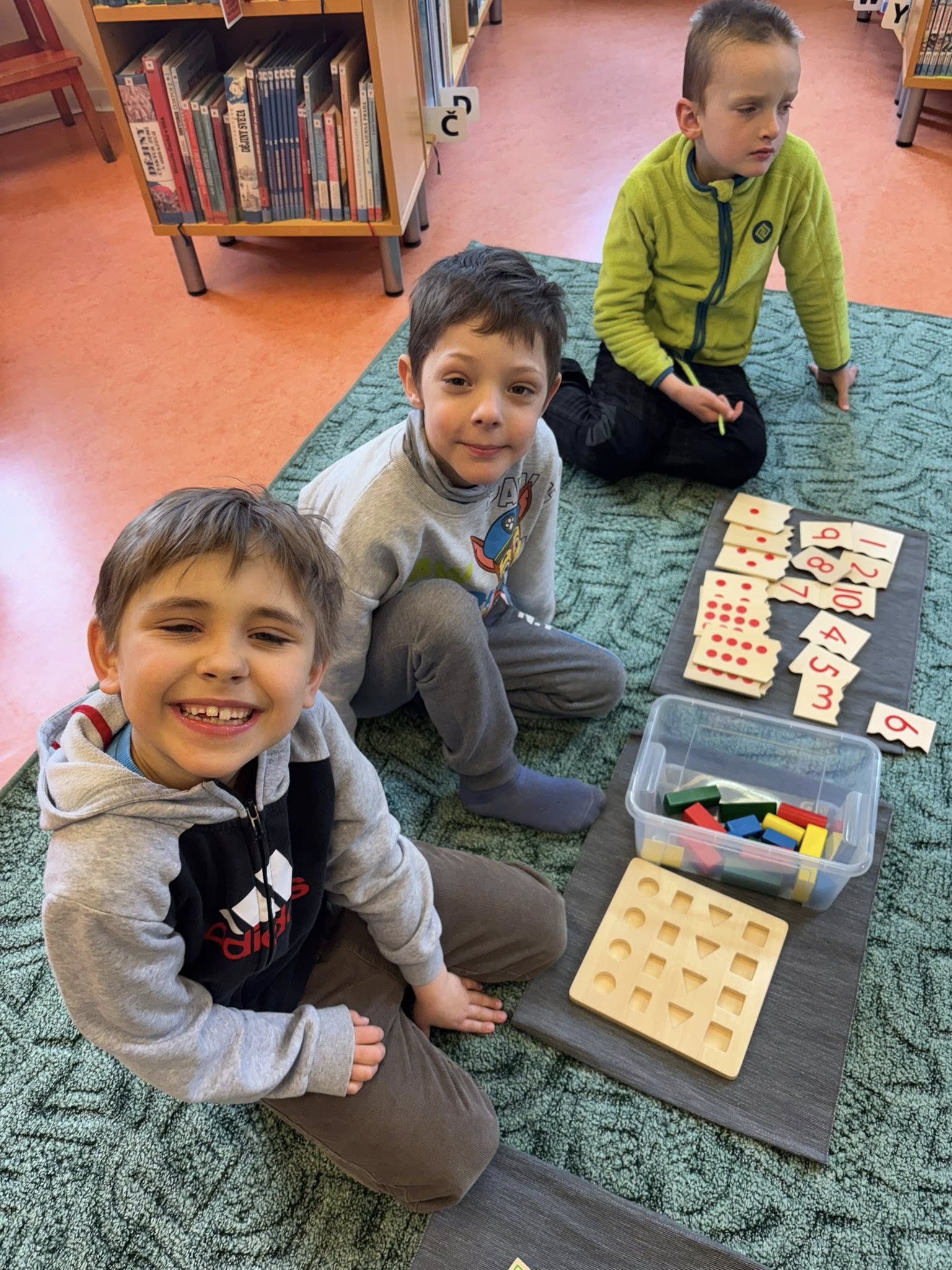 Montessori hrátky v knihovně